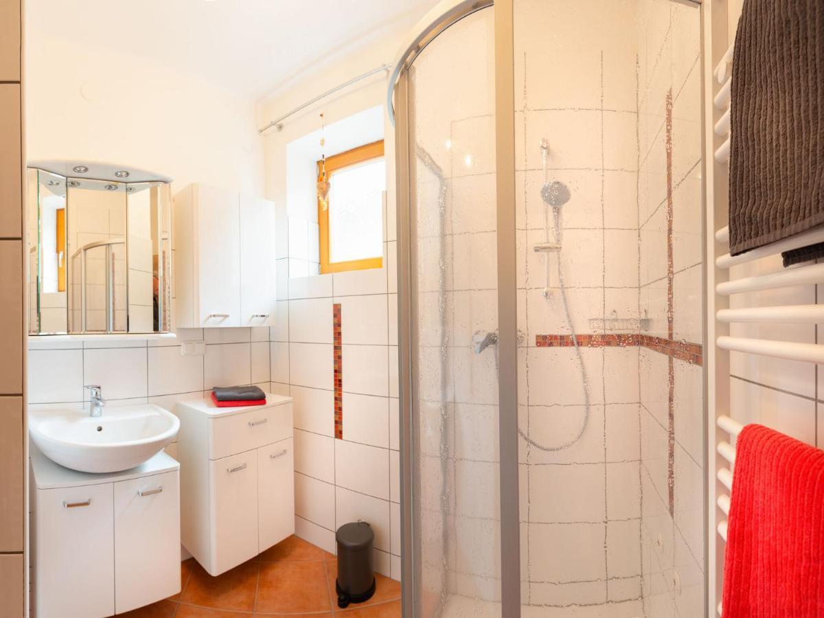 Spacious Apartment In Grossarl With Garden エクステリア 写真