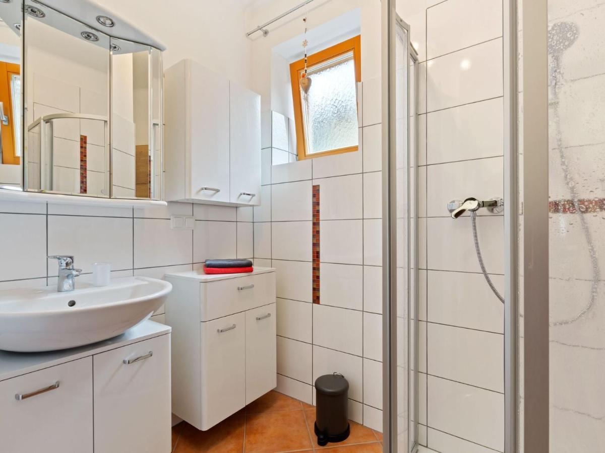 Spacious Apartment In Grossarl With Garden エクステリア 写真